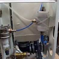 Hadicové ventily se používají ve vlacích na přívodu do vakuových toalet